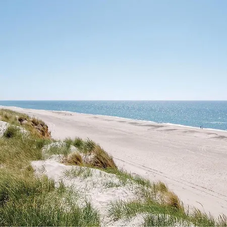 Holiday home Beach Front Home In Hvide Sande *